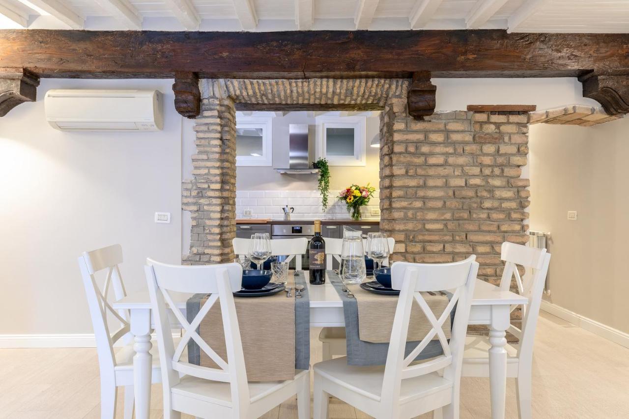 Rome As You Feel - Orso Design Apartment In Navona Εξωτερικό φωτογραφία